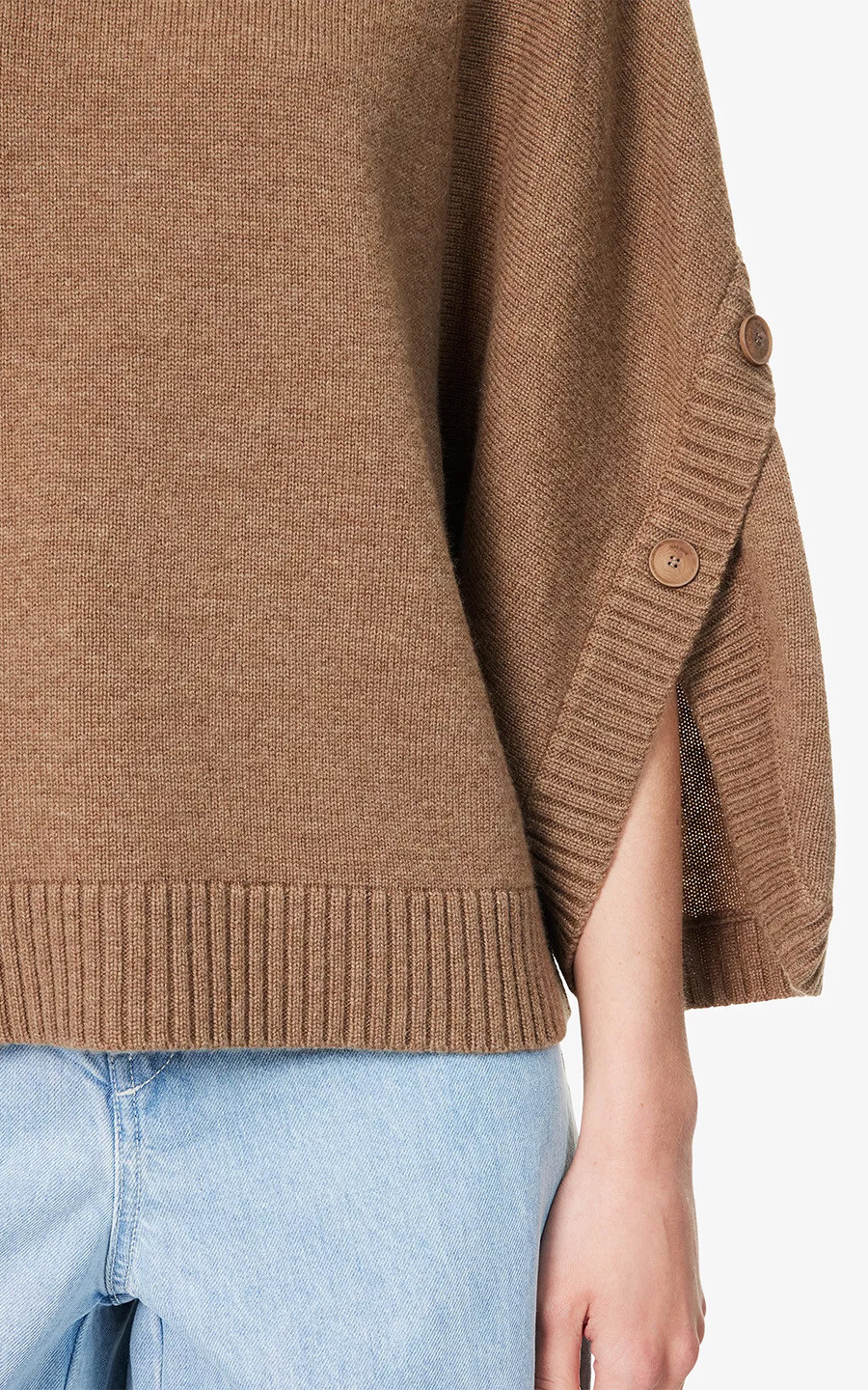 zoom in on Beige Sweater/trui image Beige Sweater/trui image