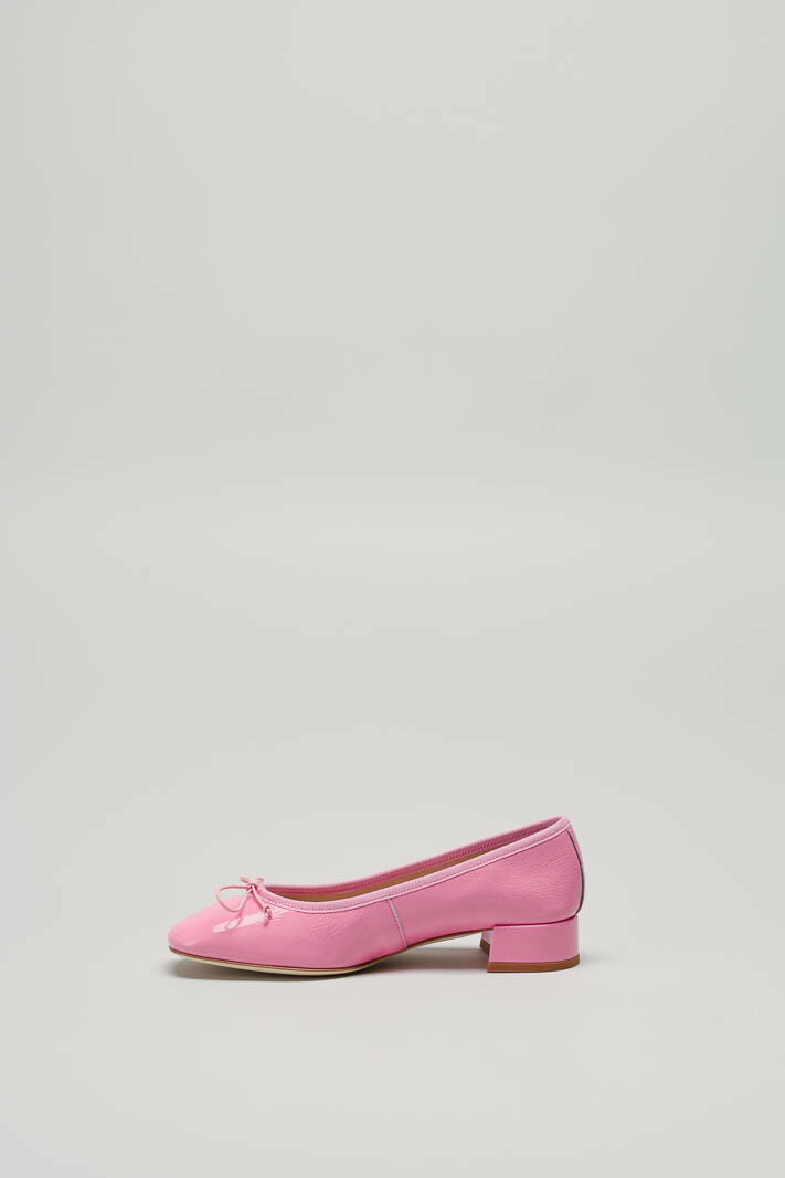 zoom in on Roze Ballerina image Roze Ballerina image