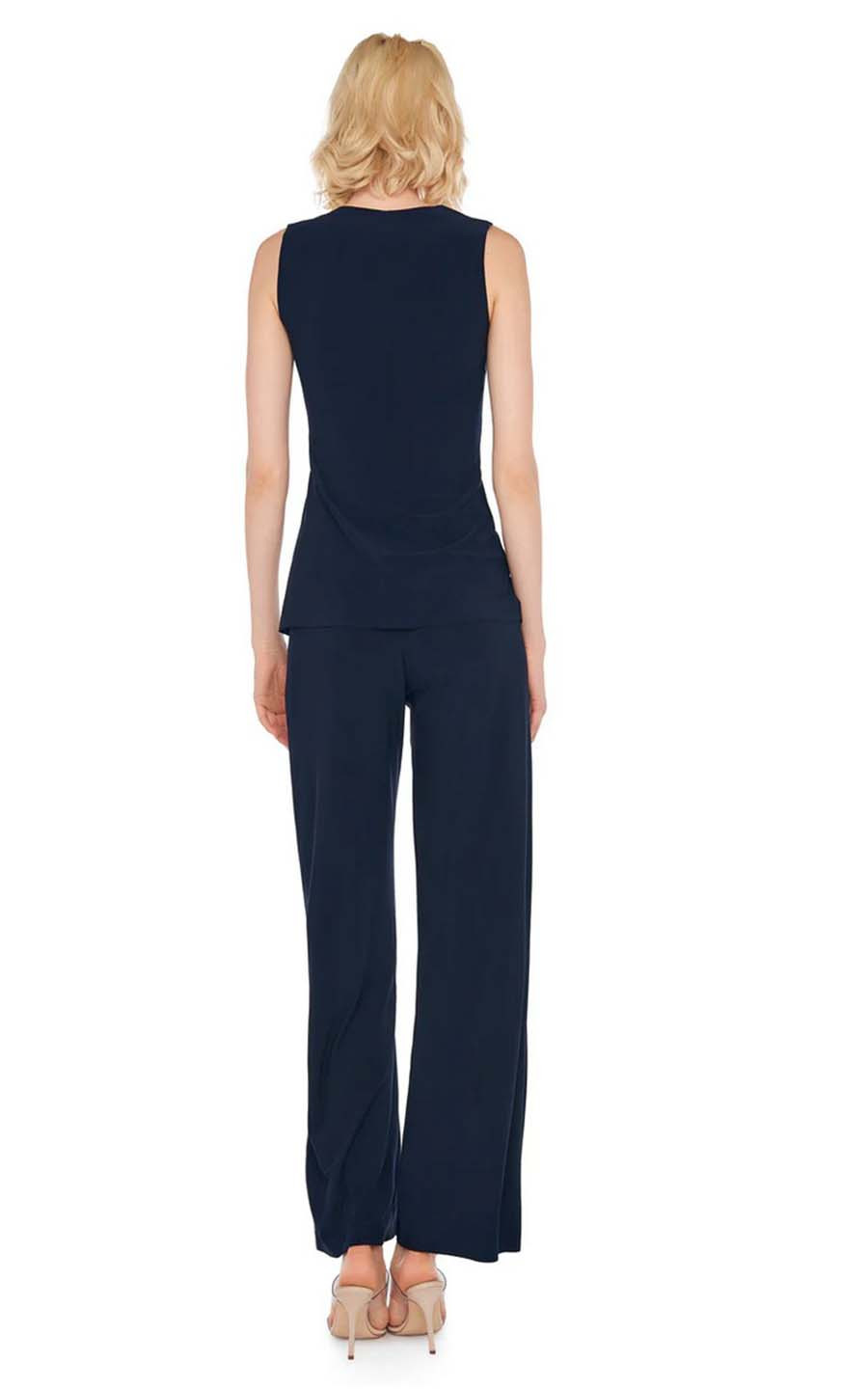 zoom in on Blauw Broek image Blauw Broek image