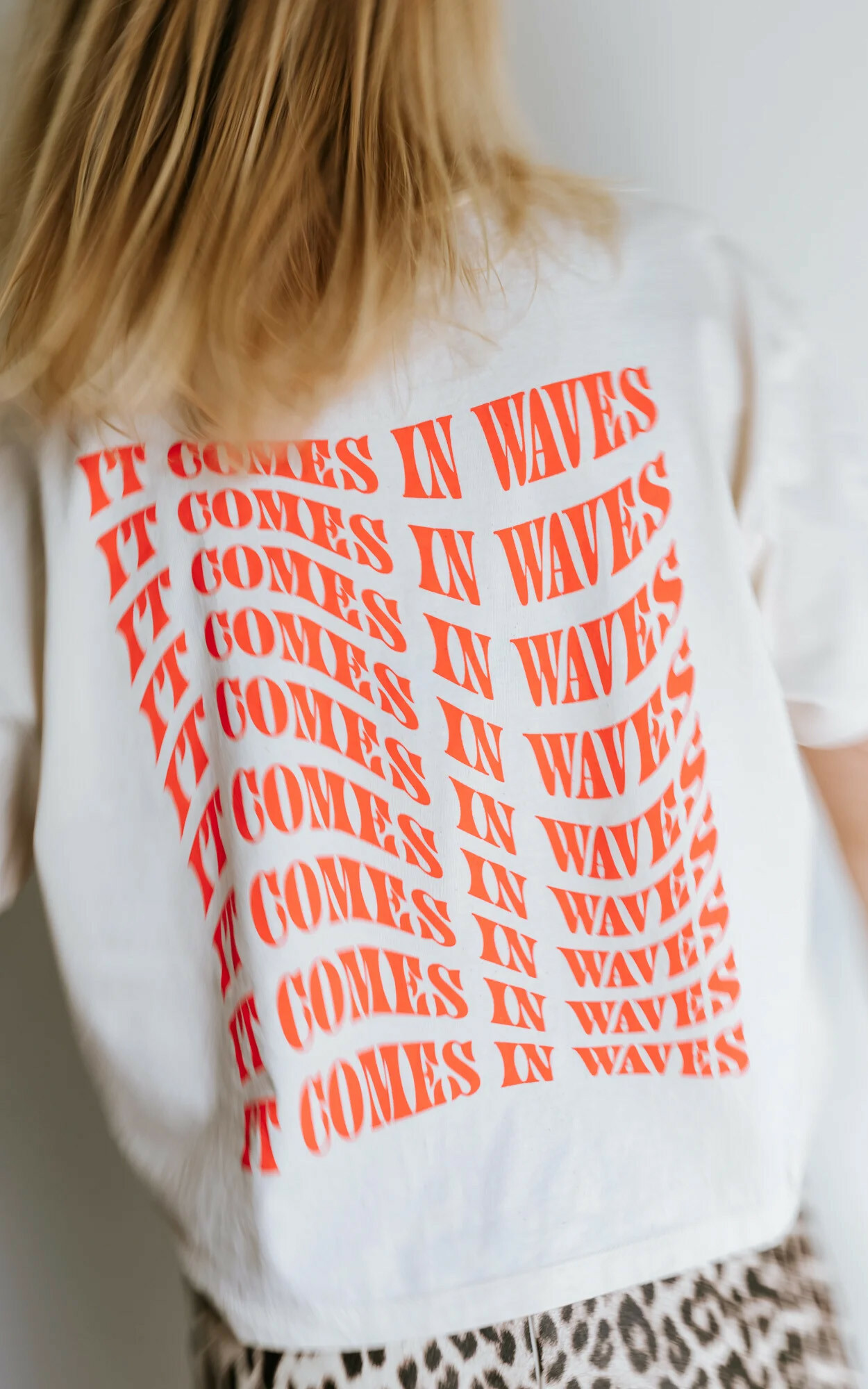 zoom in on Creme T-shirt/top image Creme T-shirt/top image