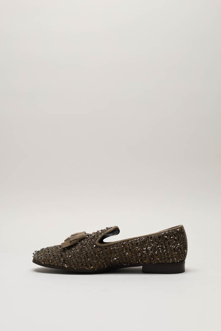 zoom in on Goud Mocassin image Goud Mocassin image