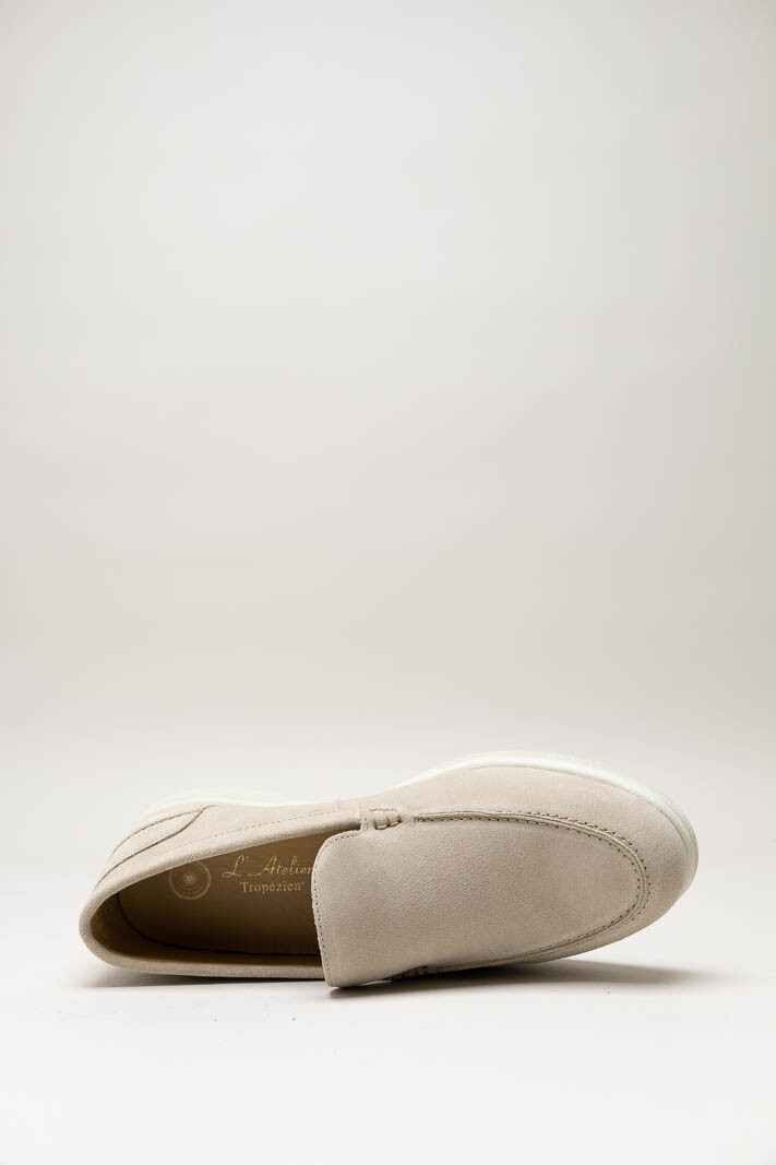 Beige Mocassin image