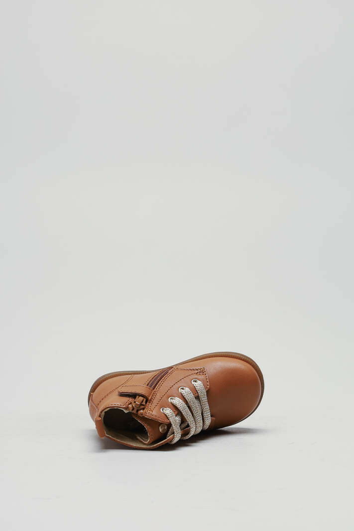 zoom in on Cognac Veterschoen image Cognac Veterschoen image
