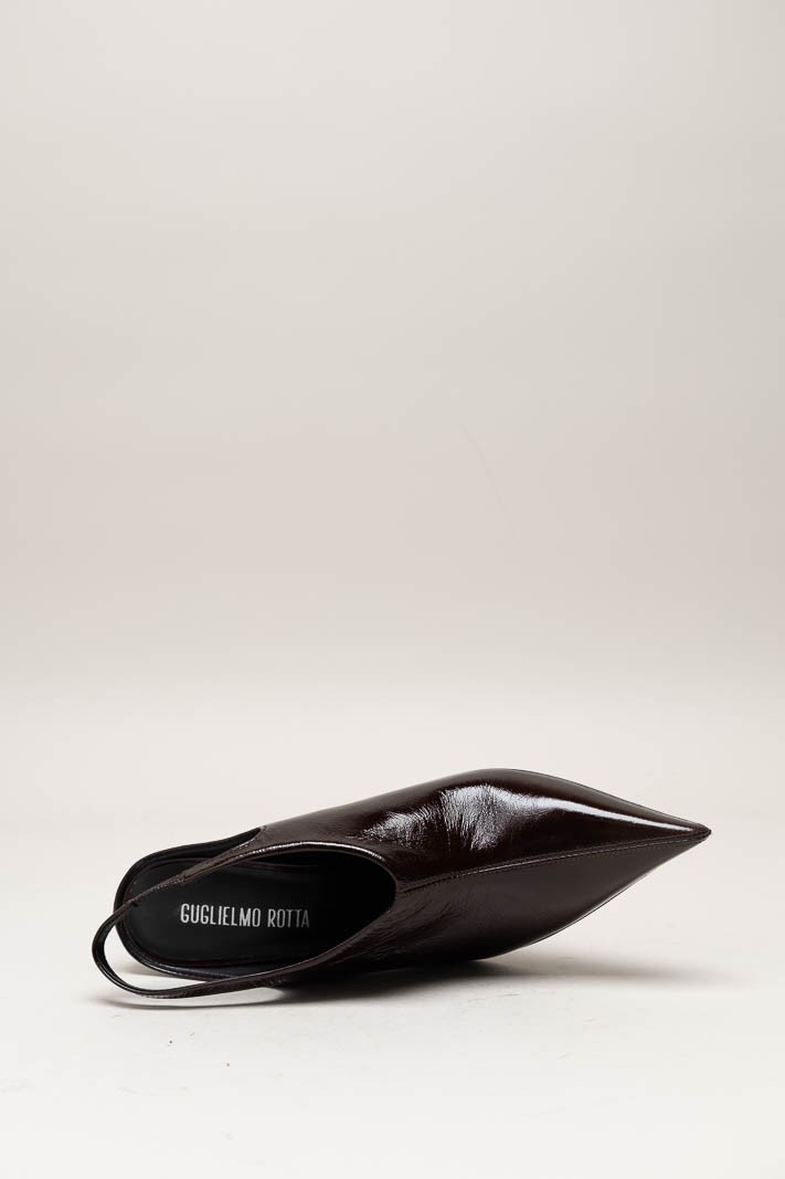 Donkerbruin Pump image