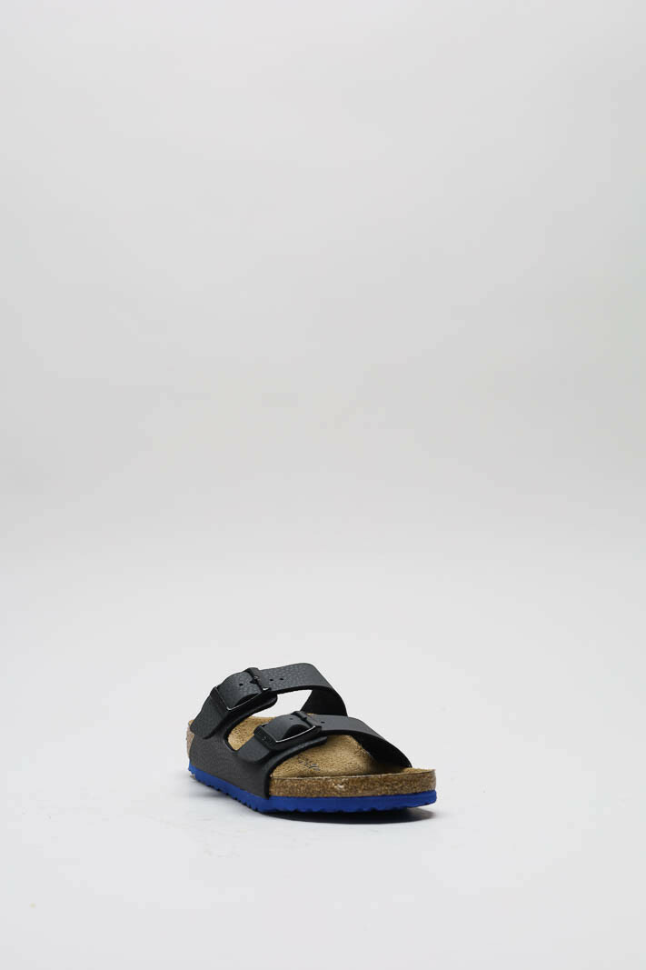 zoom in on Zwart Slipper image Zwart Slipper image