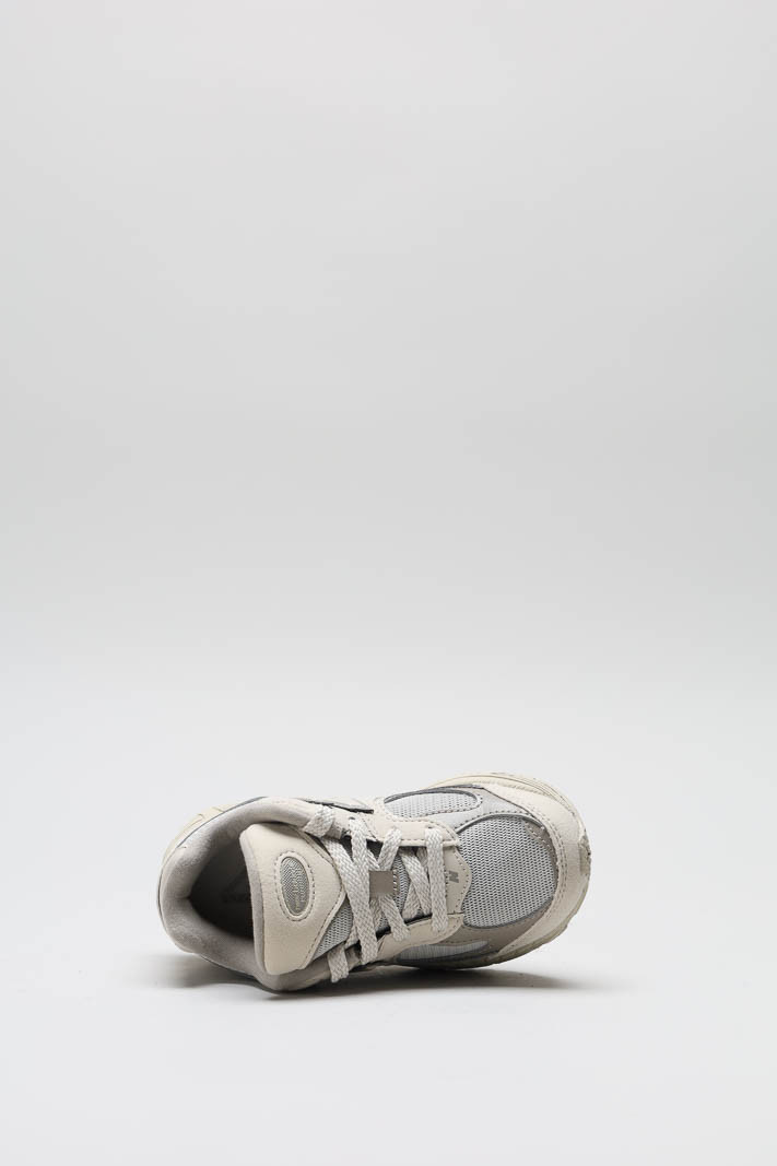 zoom in on Ecru Sneaker image Ecru Sneaker image