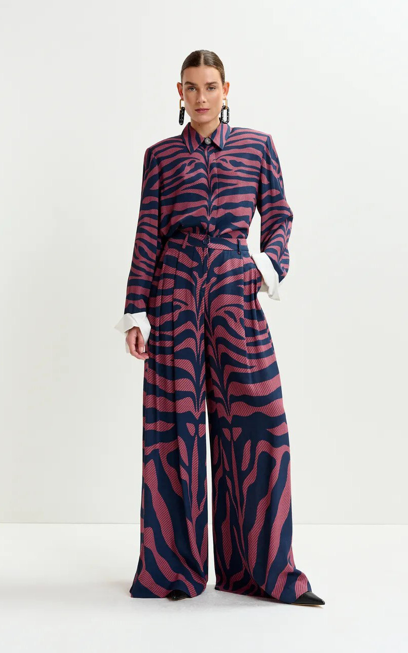 zoom in on Bordeaux Broek image Bordeaux Broek image