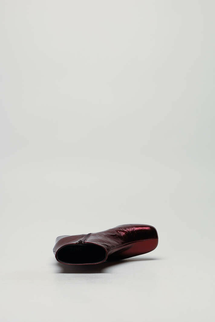 zoom in on Bordeaux Enkellaars hak image Bordeaux Enkellaars hak image