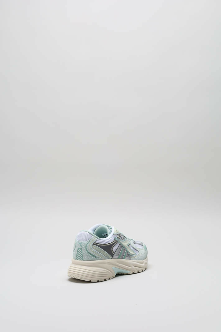 zoom in on Turquoise Sneaker image Turquoise Sneaker image