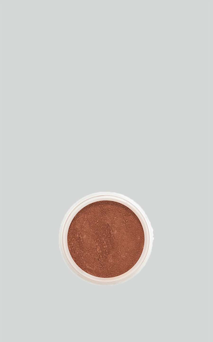 zoom in on Bruin Loose mineral foundation image Bruin Loose mineral foundation image