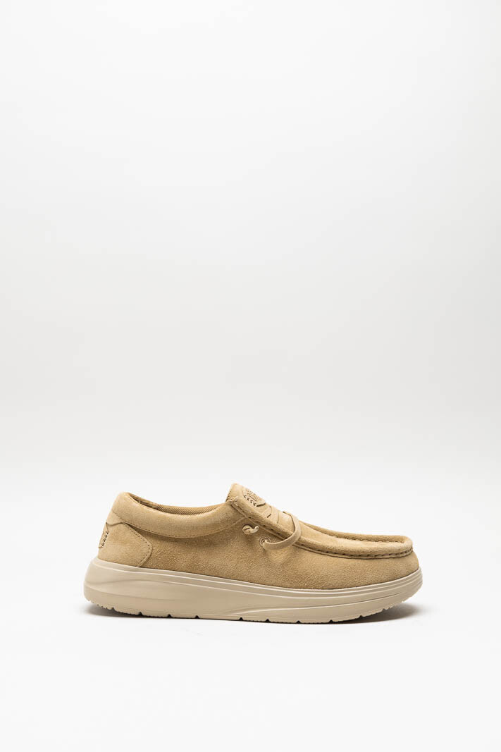 Camel Sneaker