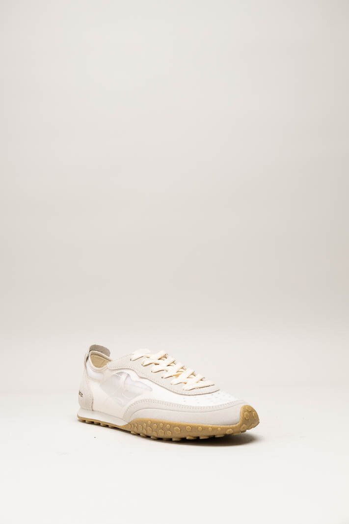 Nude Sneaker