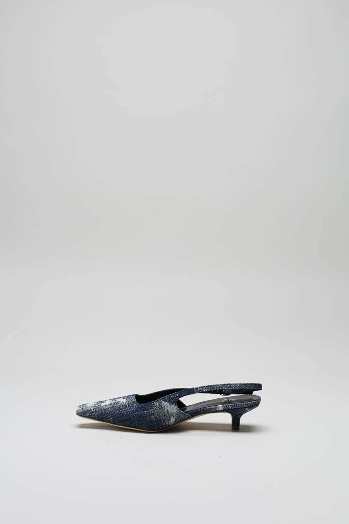 zoom in on Jeans Pump image Jeans Pump image