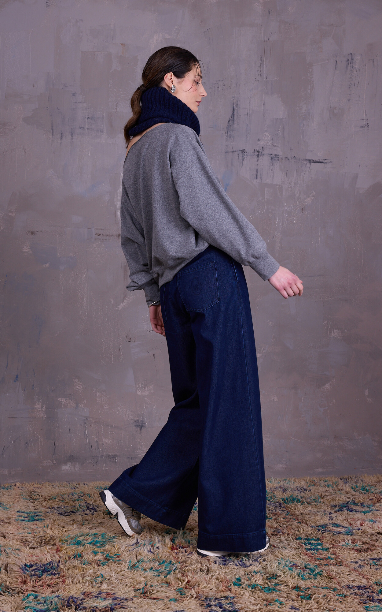 zoom in on Jeans Broek image Jeans Broek image