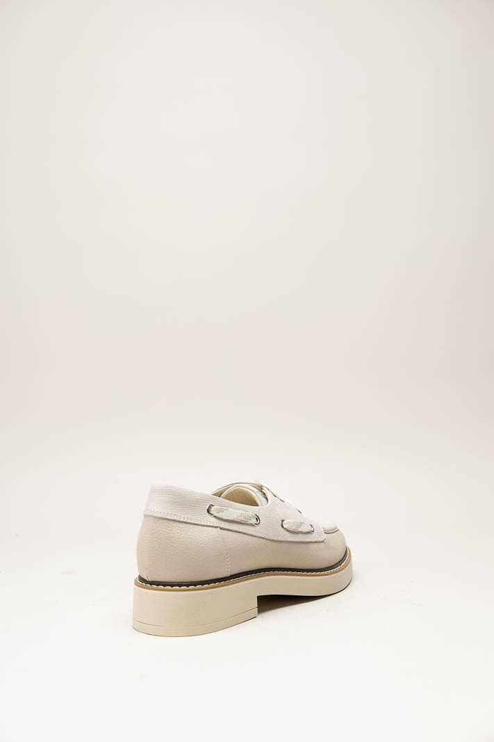 Beige Veterschoen image