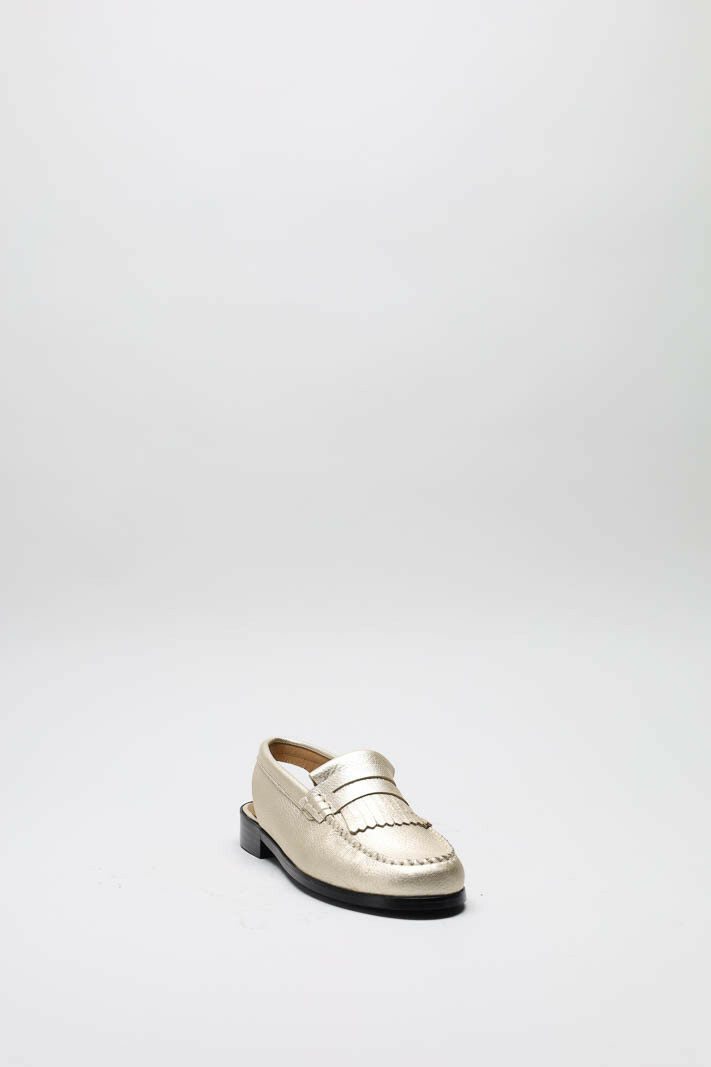 zoom in on Goud Mocassin image Goud Mocassin image