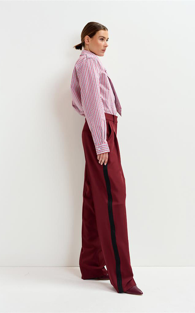Rood Hemd image