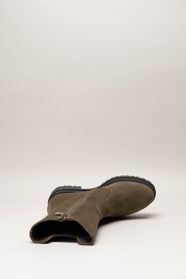 Taupe Enkellaars plat image
