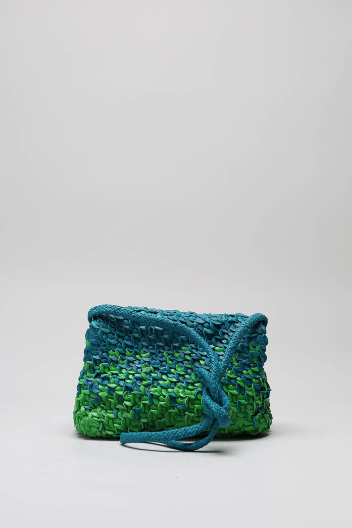 zoom in on Groen Cross body image Groen Cross body image