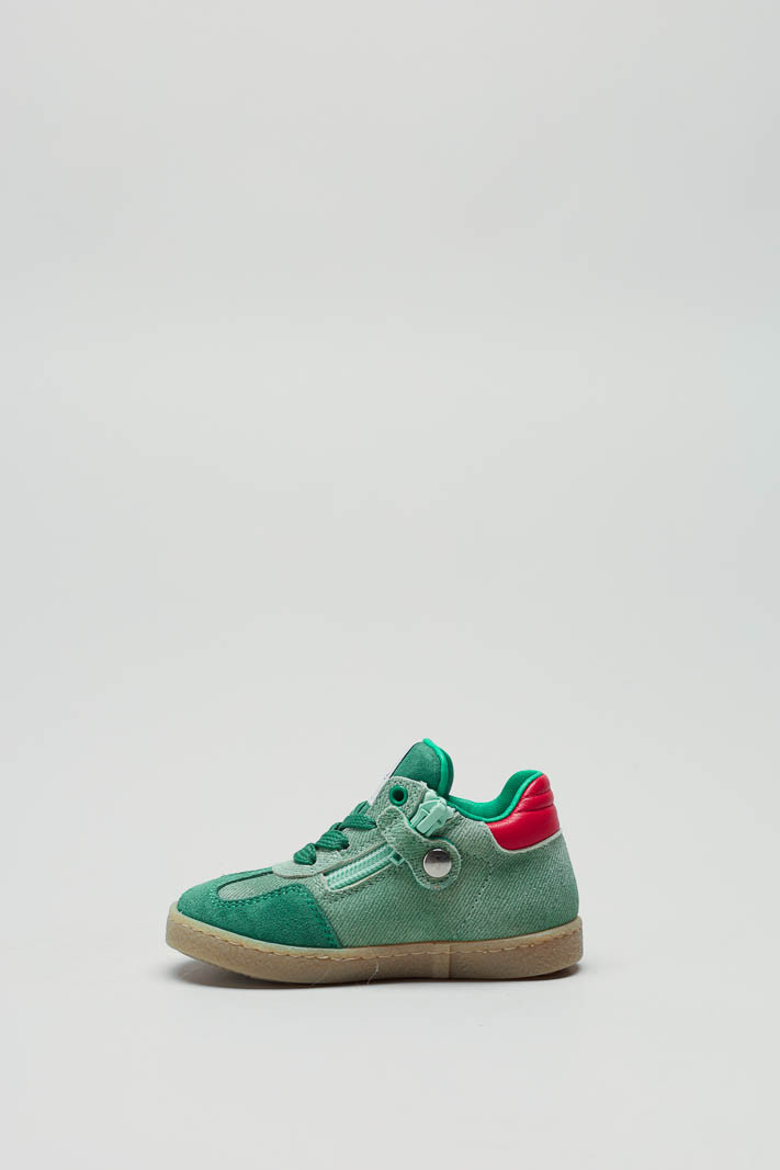zoom in on Groen Sneaker image Groen Sneaker image