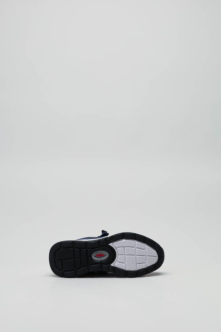 zoom in on Donkerblauw Sneaker image Donkerblauw Sneaker image