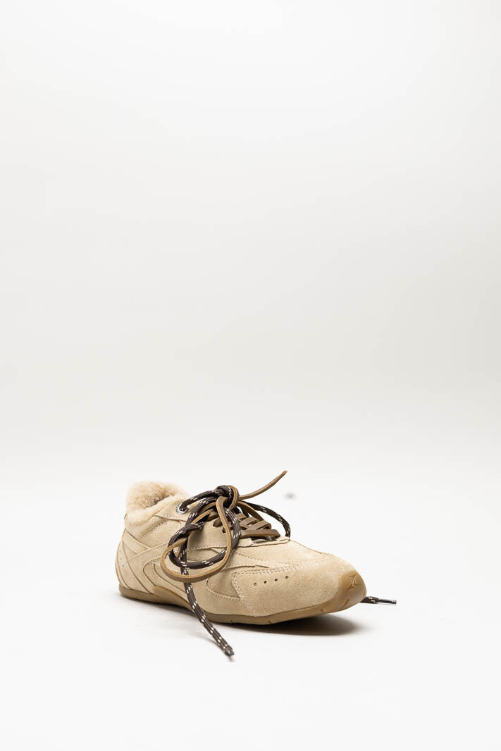 Beige Sneaker