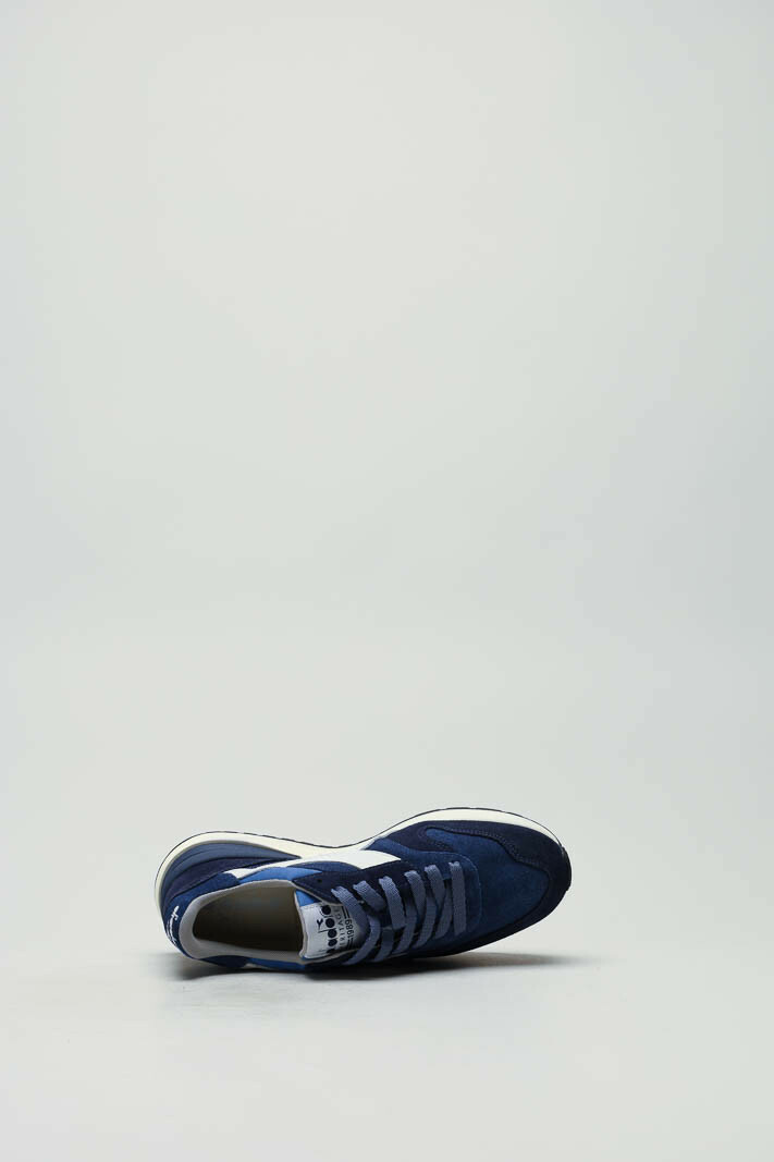 zoom in on Blauw Sneaker image Blauw Sneaker image