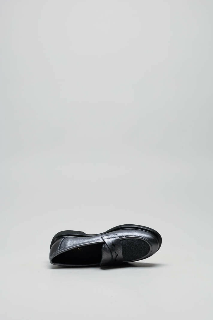 zoom in on Grijs Mocassin image Grijs Mocassin image
