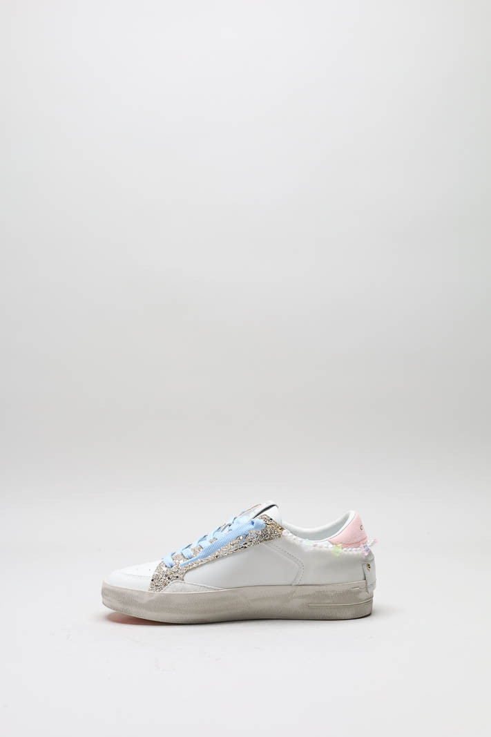 zoom in on Wit Sneaker image Wit Sneaker image