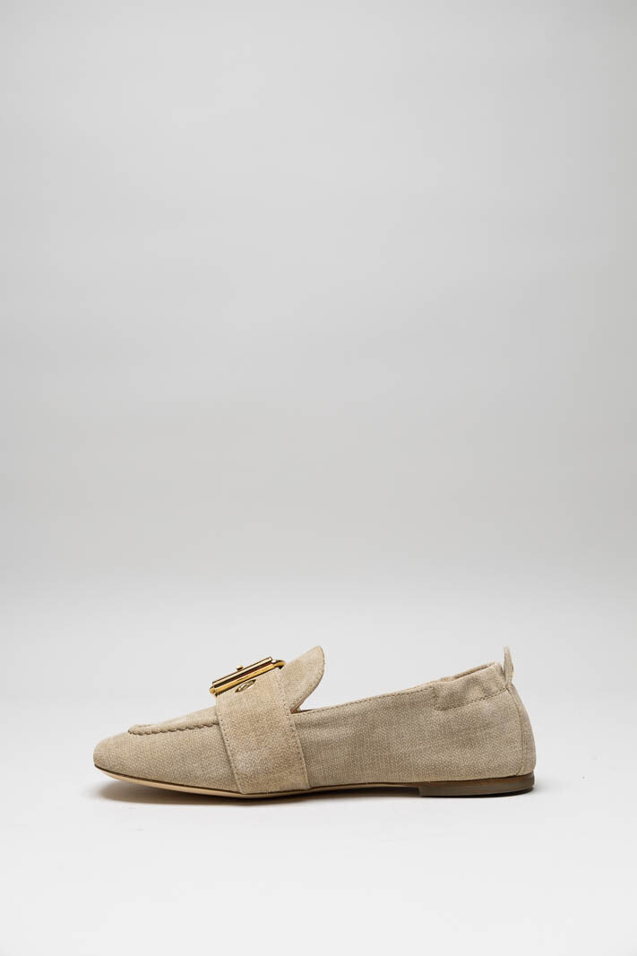 Beige Mocassin image