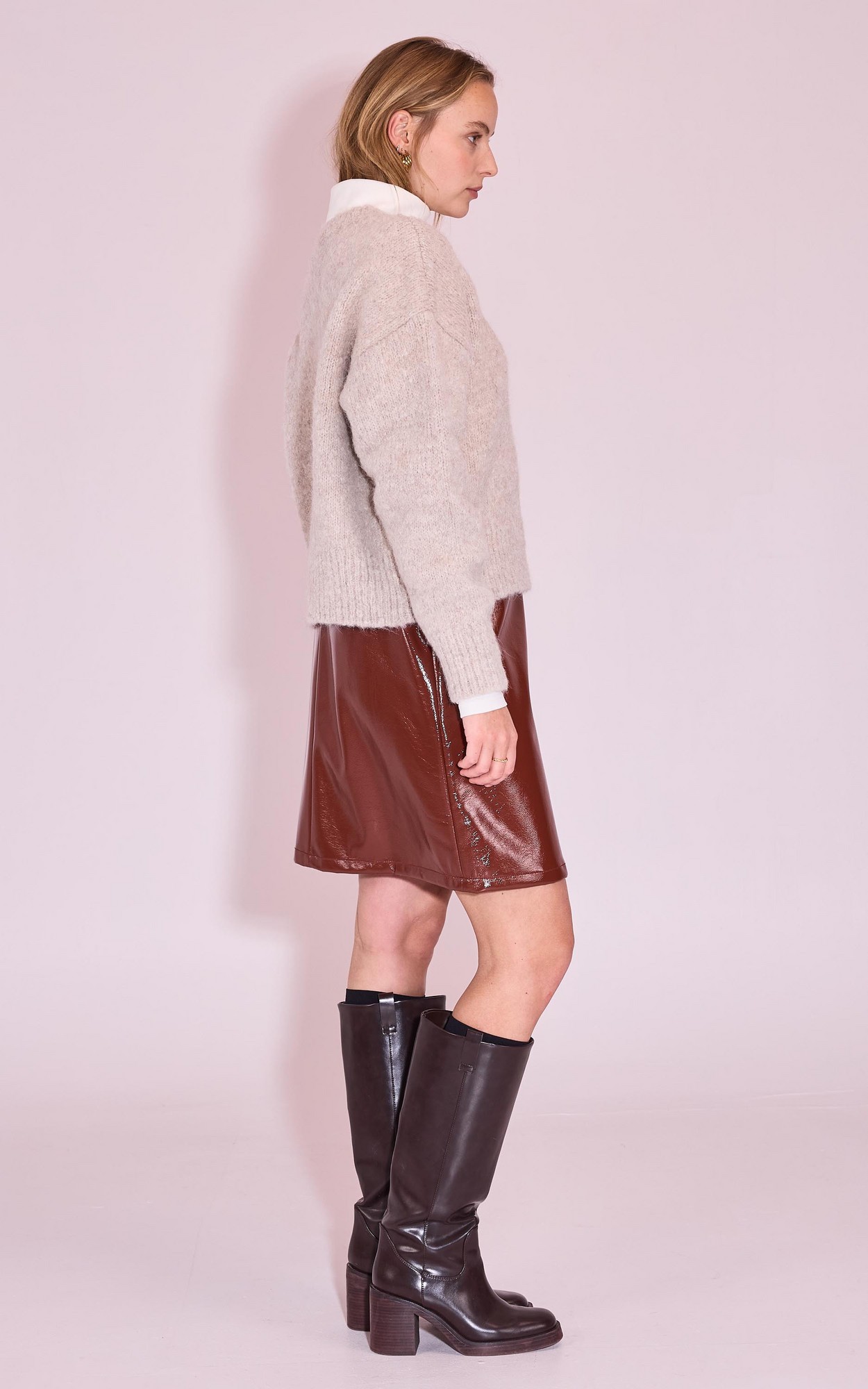 Beige Trui image