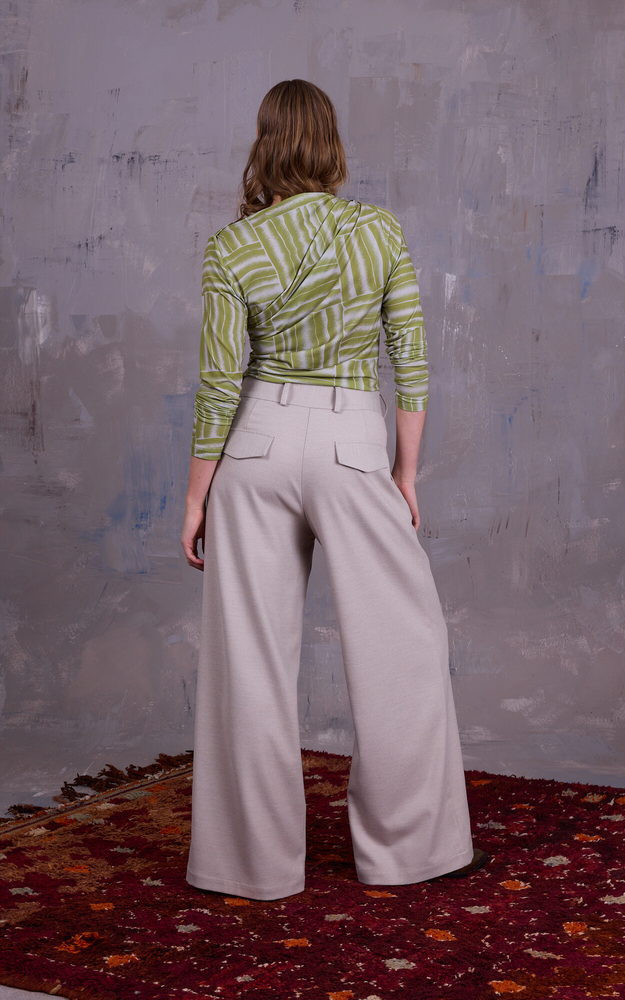 Greige Broek image