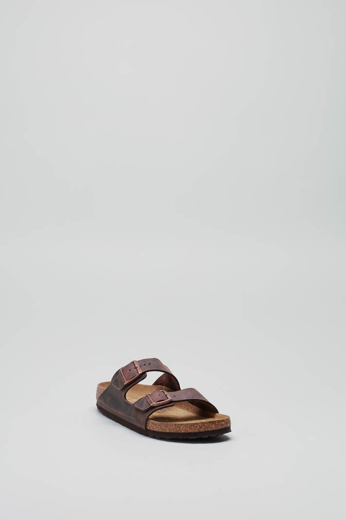 zoom in on Bruin Slipper image Bruin Slipper image