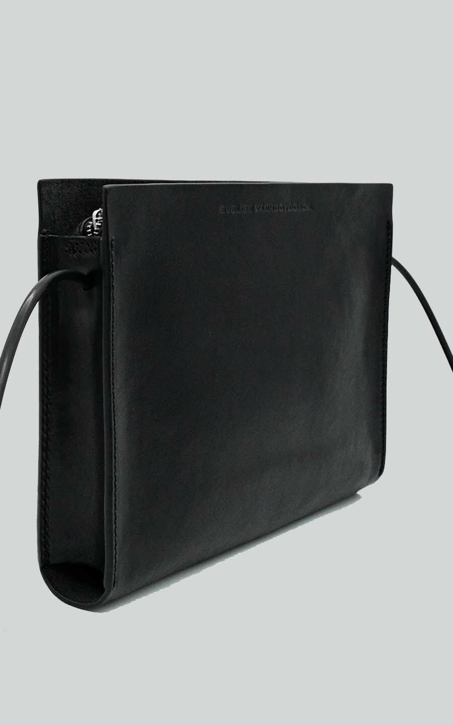 zoom in on Zwart Cross body image Zwart Cross body image