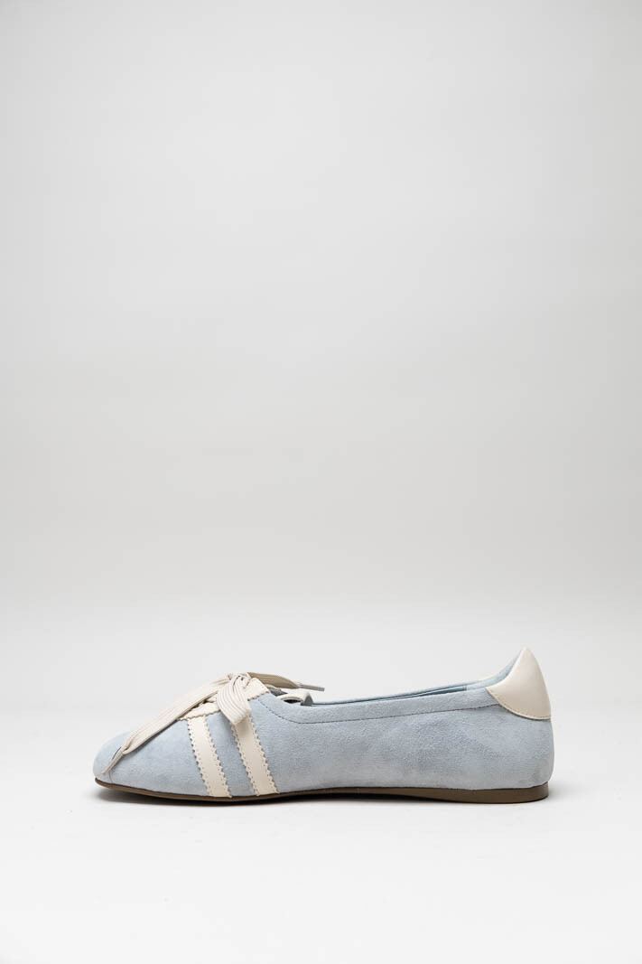 Lichtblauw Ballerina image