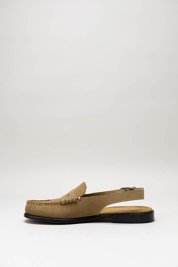 Bruin Mocassin image