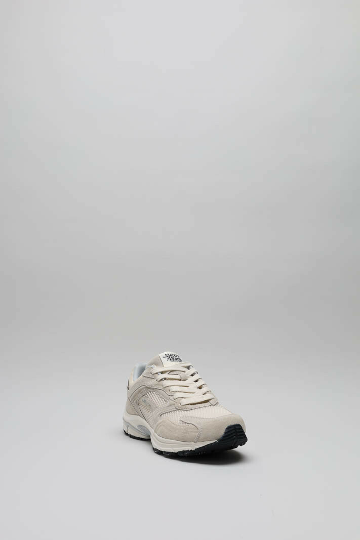 Lichtbeige Sneaker