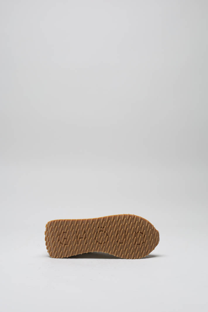 zoom in on Goud Sneaker image Goud Sneaker image