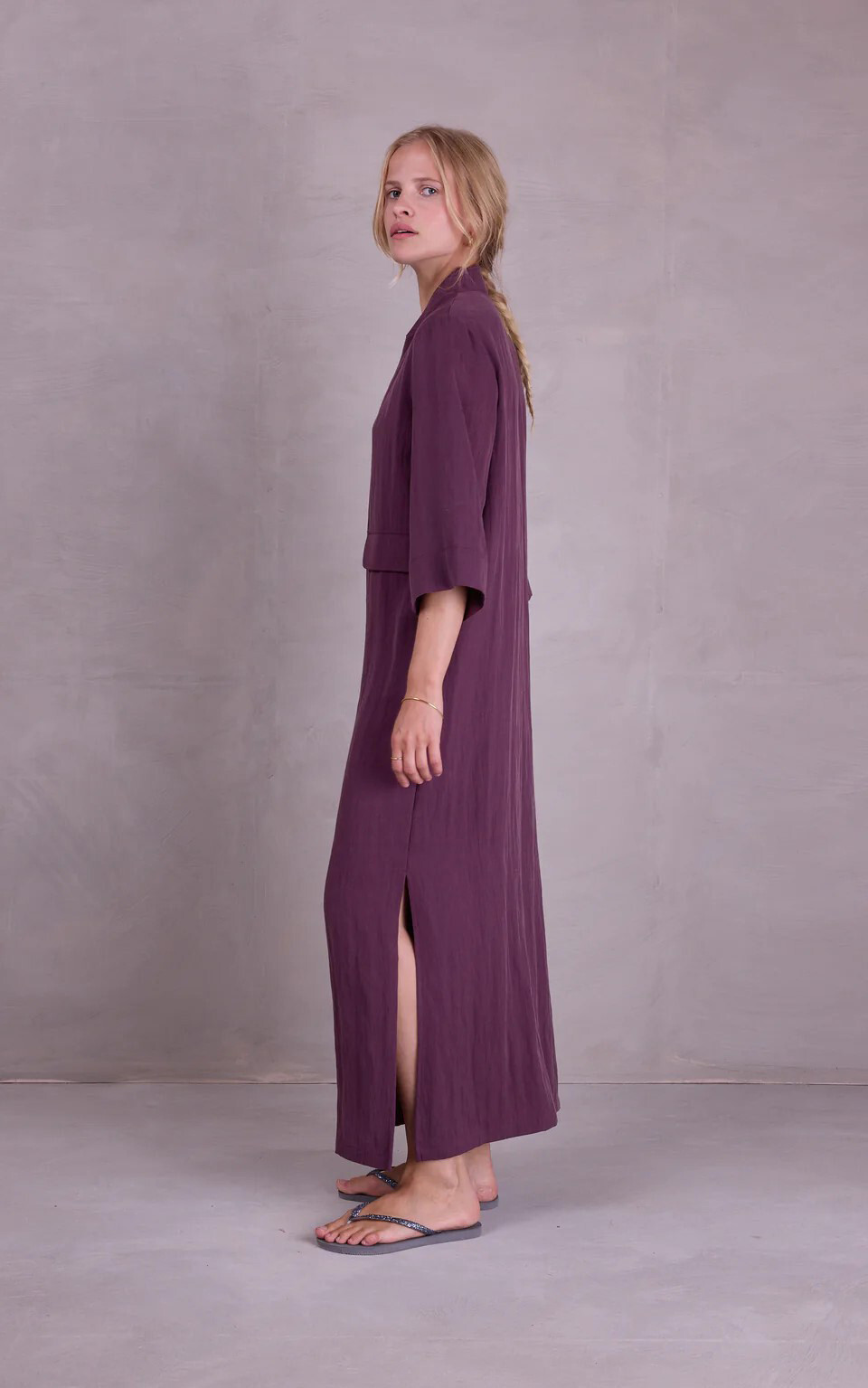 zoom in on Aubergine Jurk image Aubergine Jurk image