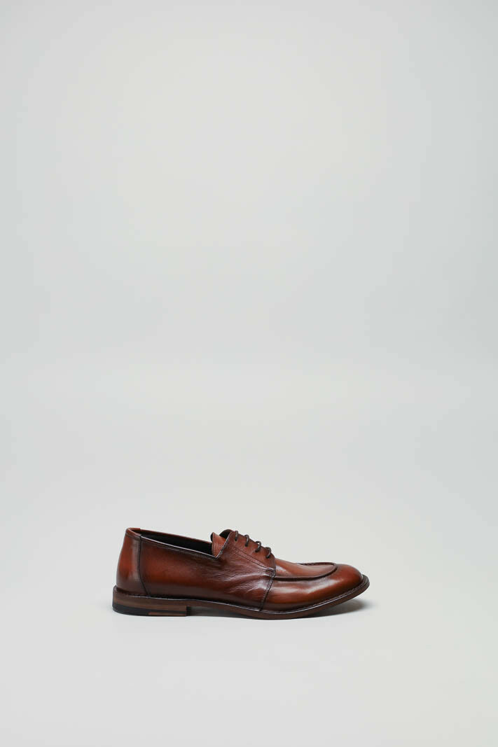 zoom in on Cognac Veterschoen image Cognac Veterschoen image