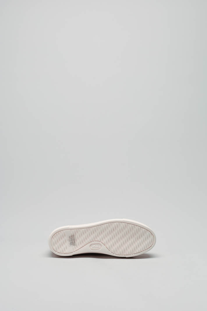 zoom in on Oudroze Sneaker image Oudroze Sneaker image