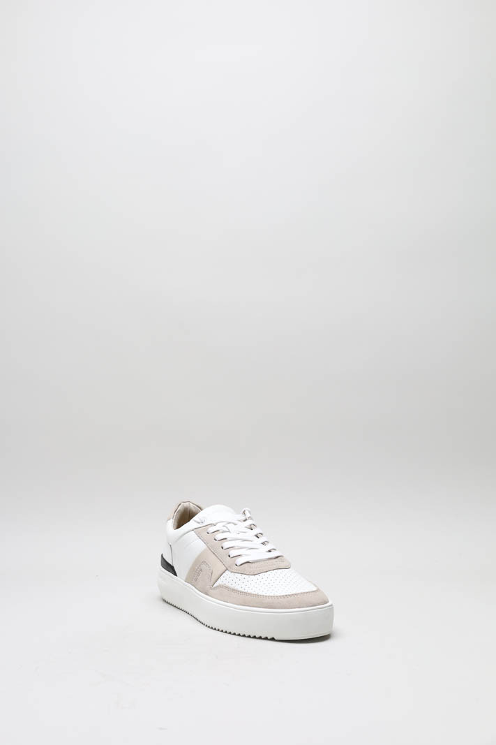 zoom in on Wit Sneaker image Wit Sneaker image