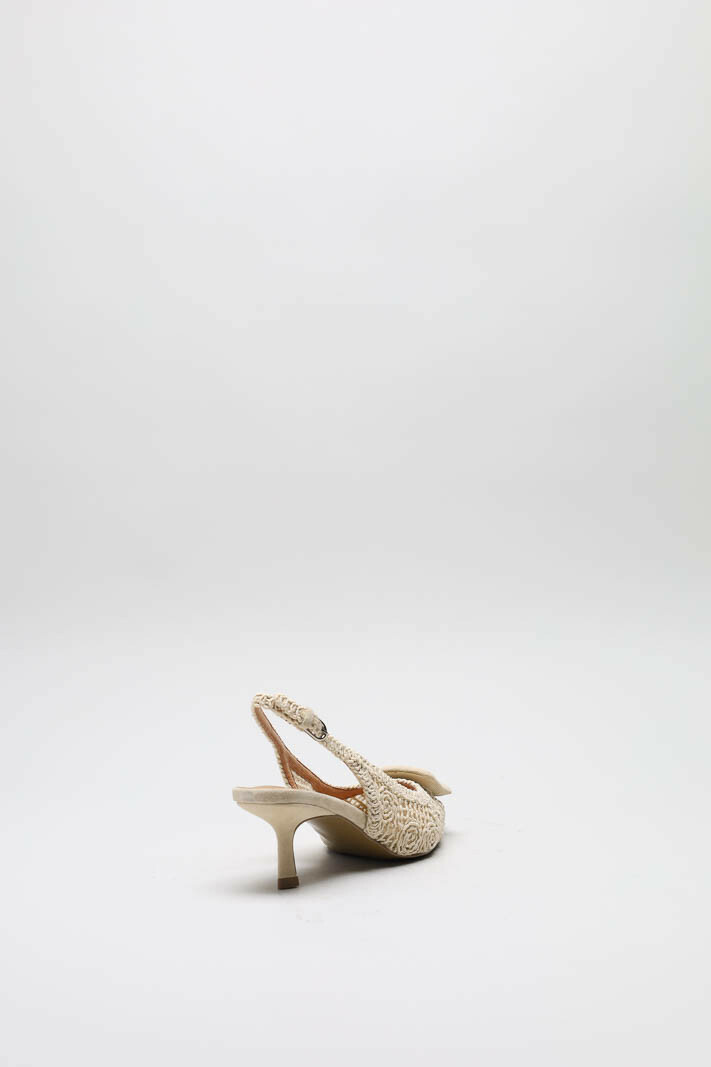 zoom in on Lichtbeige Pump image Lichtbeige Pump image