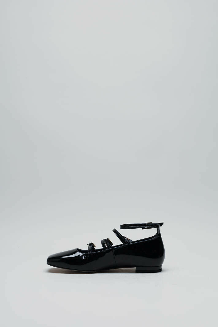 zoom in on Zwart Ballerina image Zwart Ballerina image