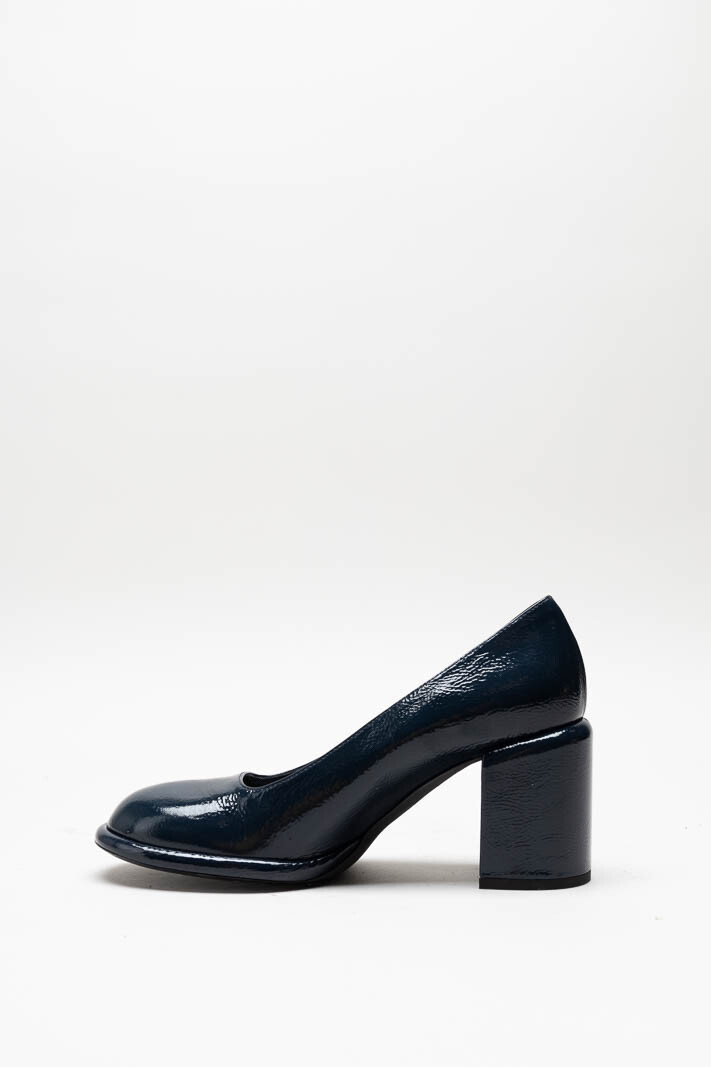 zoom in on Donkerblauw Pump image Donkerblauw Pump image