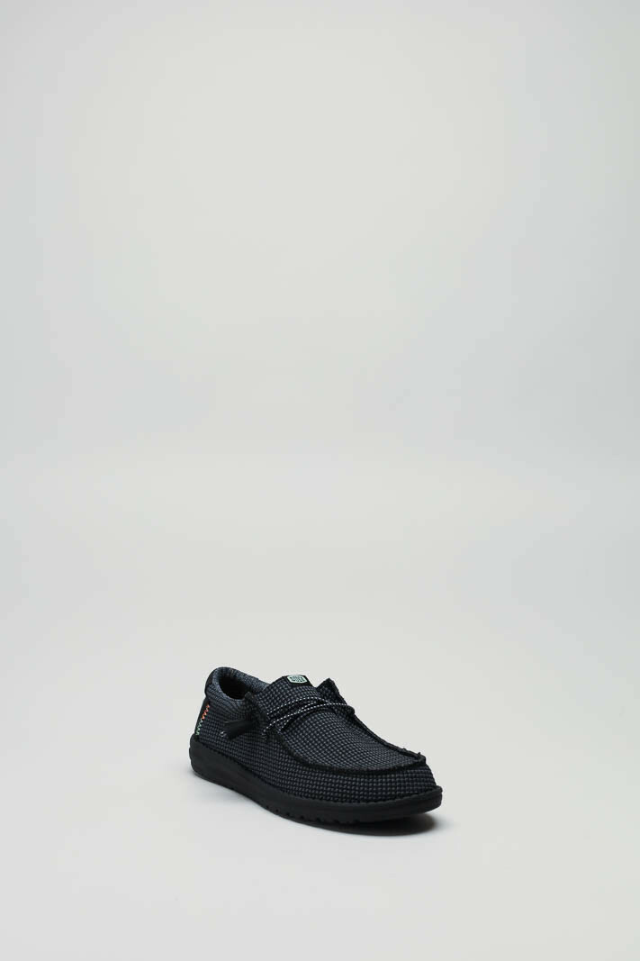 zoom in on Zwart Sneaker image Zwart Sneaker image