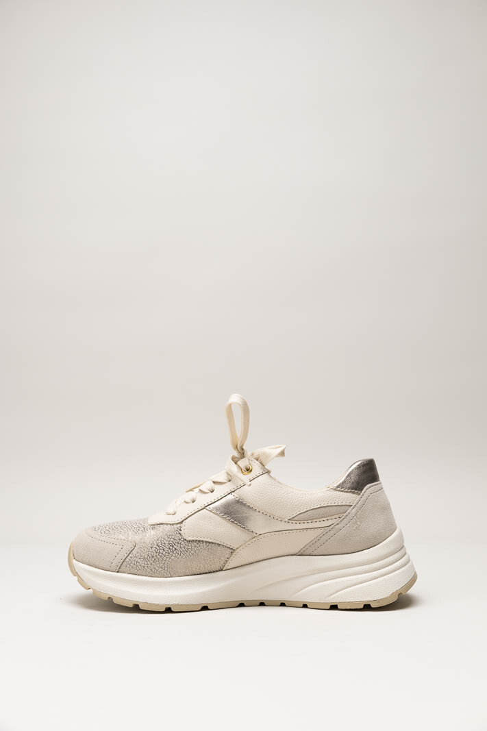 Lichtbeige Sneaker image
