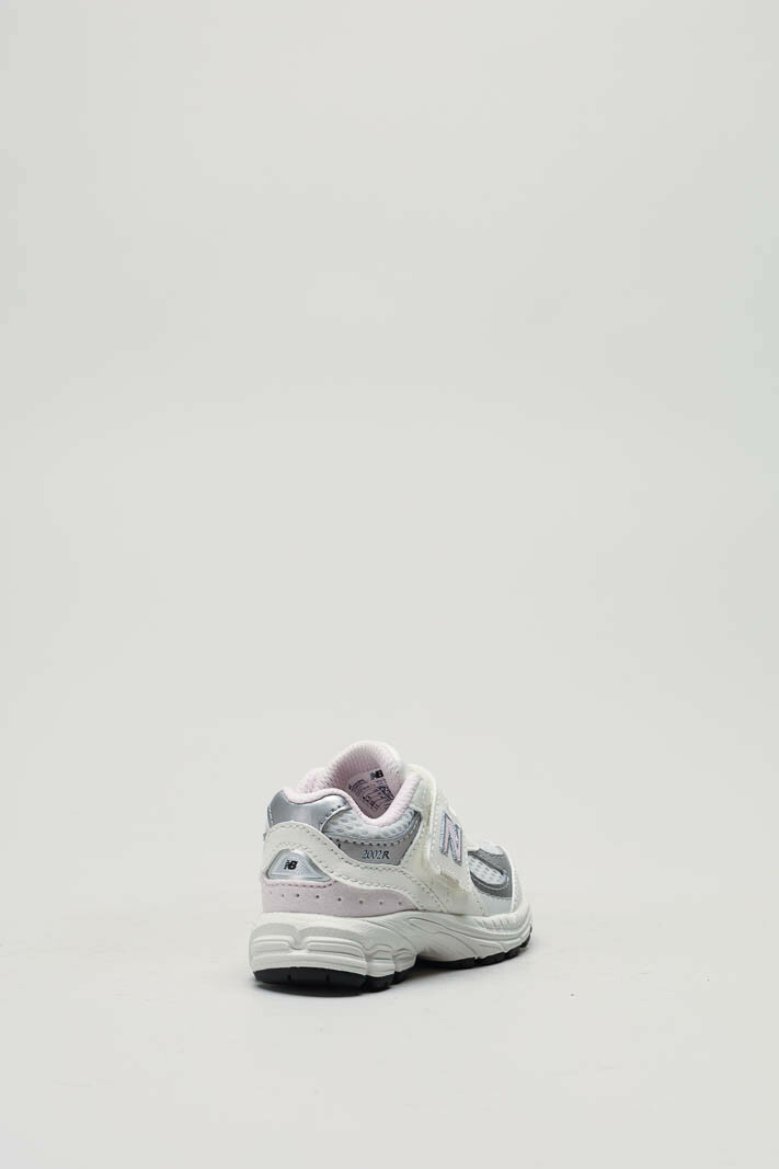 zoom in on Wit Sneaker image Wit Sneaker image