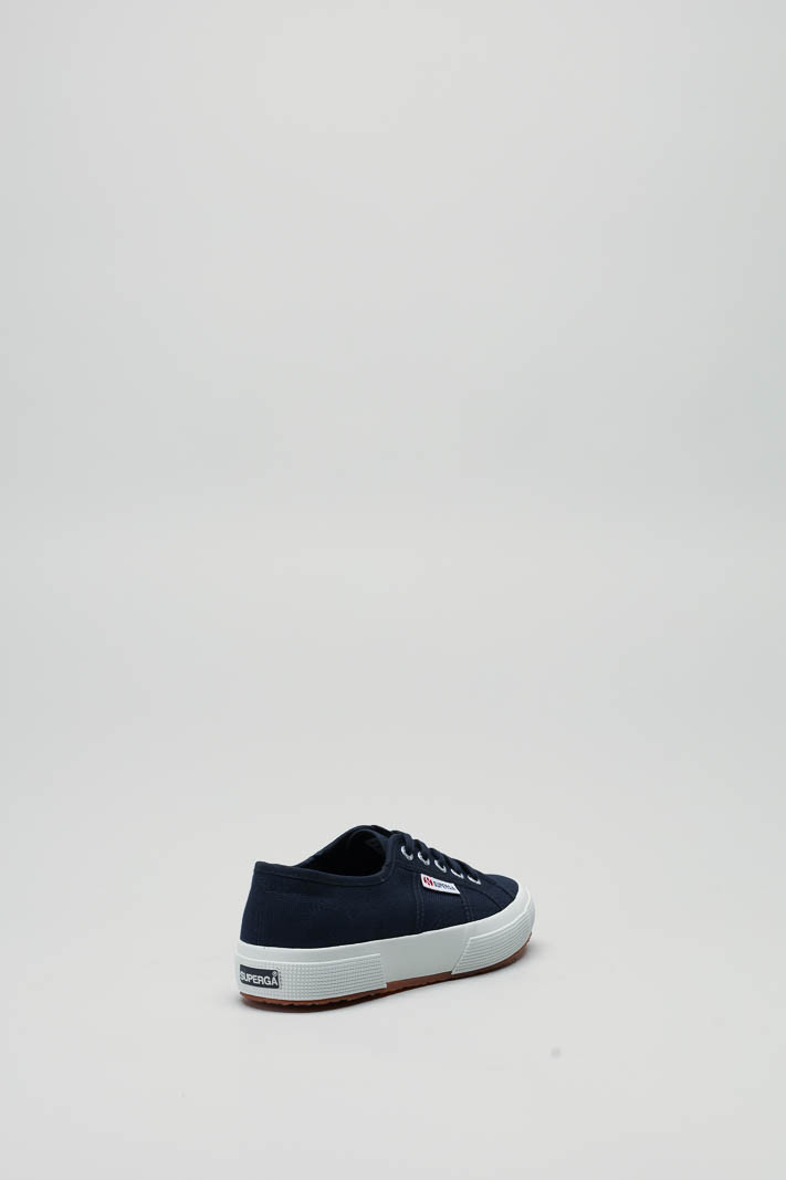 zoom in on Blauw Sneaker image Blauw Sneaker image