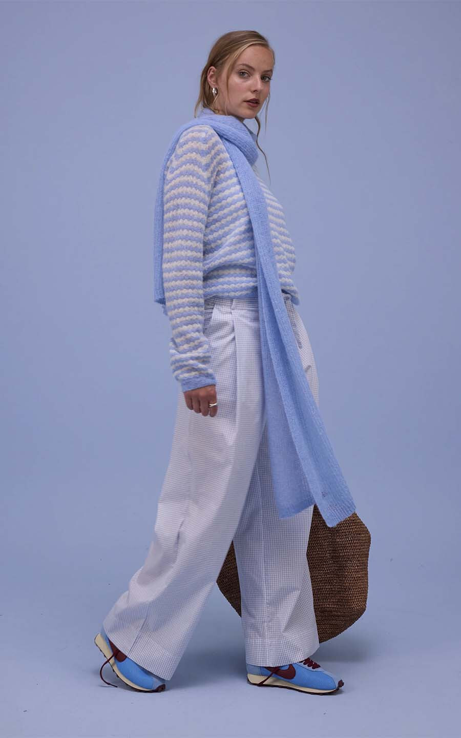 Lichtblauw Trui image